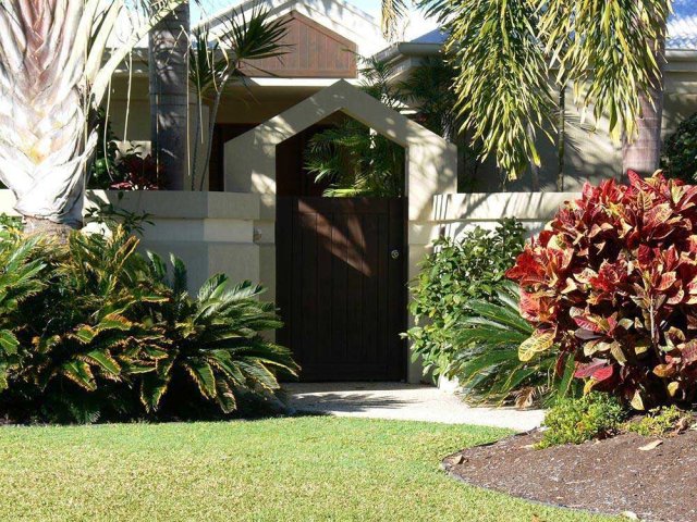 Custom Gates Gallery